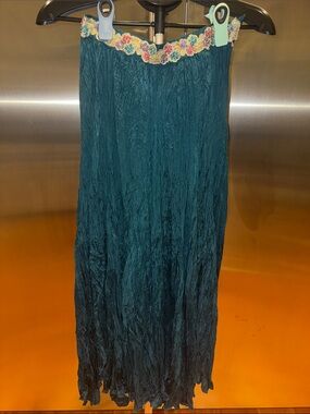 Chaudry Embellished Green Midi Skirt with side zipper